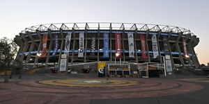 Até R$ 40 mil: ingressos deixam setores vagos na abertura da Copa