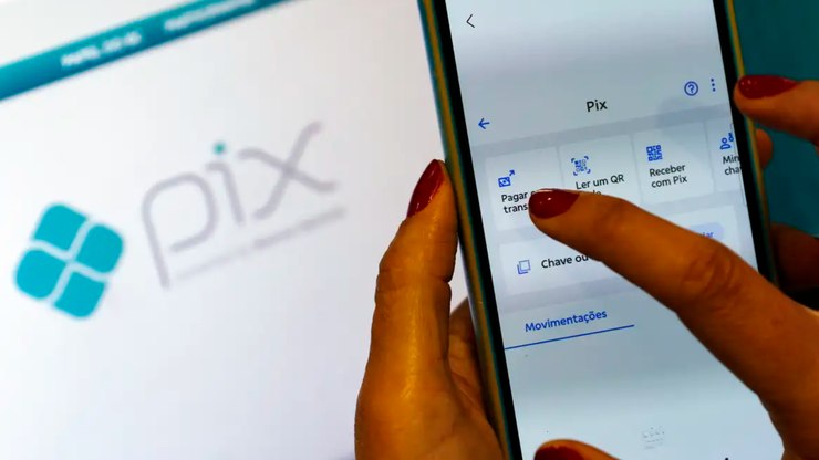 Golpe do Pix: QR Code trocado pode te fazer perder dinheiro