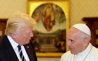 Trump, o presidente 'não cristão' aos olhos do papa Francisco