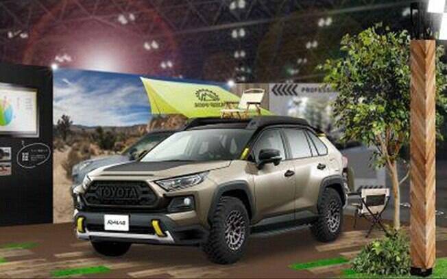 Teaser do Toyota RAV4 conceitual que surge equipado para encarar situações de fora-de-estrada mais pesadas