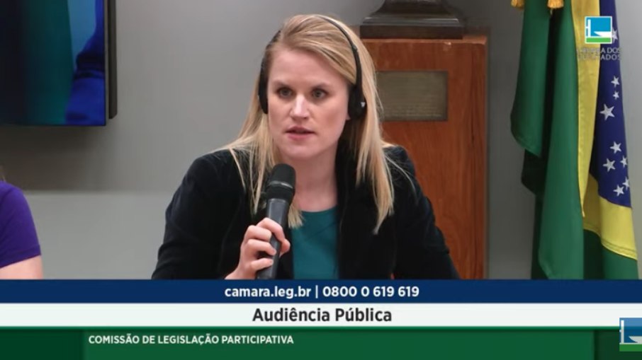 Frances Haugen fala sobre controle das 'Fake News' na Câmara dos Deputados em Brasília 05.07.2022
