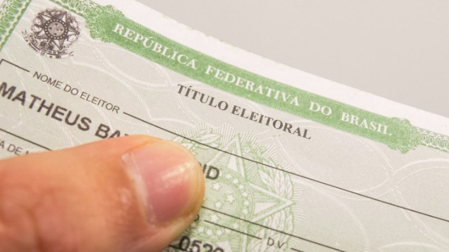 Mais de 145 mil eleitores já regularizaram sua situação com a Justiça Eleitoral Mais de 145 mil eleitores já regularizaram sua situação com a Justiça Eleitoral