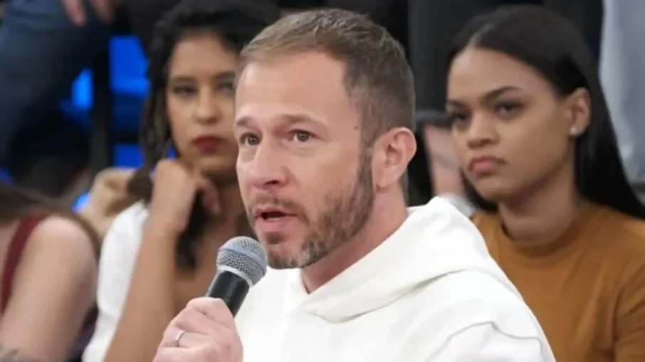 Tiago Leifert relembrou crise com Corinthians