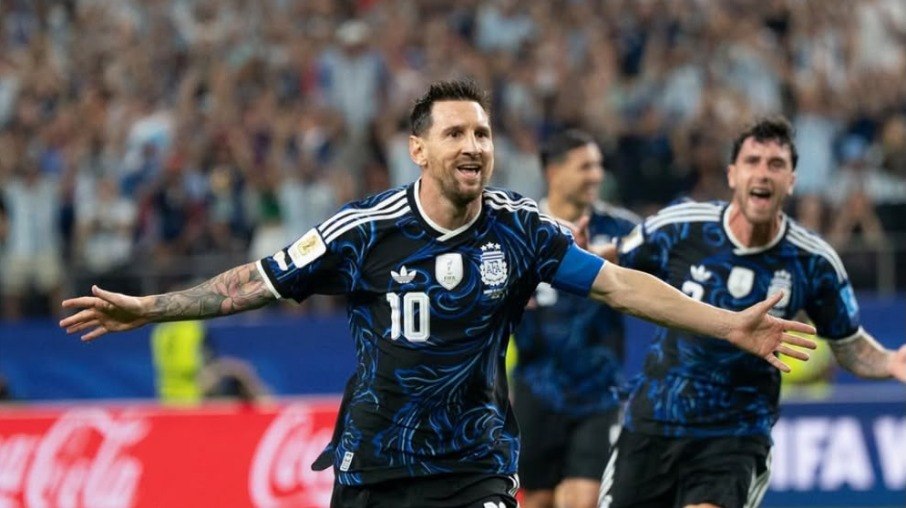 Messi comemora gol marcado contra Jordânia Messi comemora gol marcado contra Jordânia