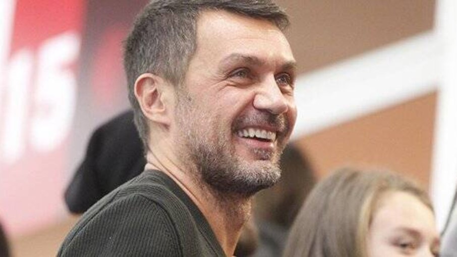 Paolo Maldini, ex-capitão do Milan, vai trabalhar ao lado do brasileiro Leonardo Paolo Maldini, ex-capitão do Milan, vai trabalhar ao lado do brasileiro Leonardo