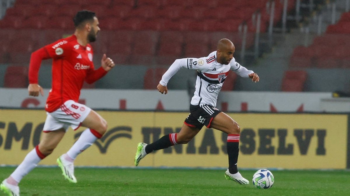 Internacional e São Paulo se enfrentam nesta quinta-feira, pelo Brasileirão