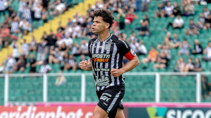Ex-Botafogo e Seleção acerta com Paulista de Jundiaí