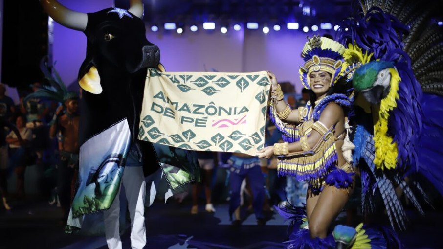 A disputa é acirrada entre os bois Garantido e Caprichoso A disputa é acirrada entre os bois Garantido e Caprichoso