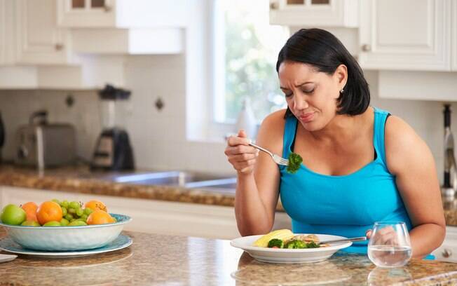 Dieta é uma das formas de como emagrecer, mas mudar hábitos alimentares pode ser sacrifício para algumas pessoas