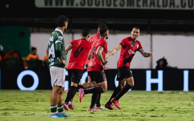 Guilherme Lopes fez o gol da vitória do Dragão Guilherme Lopes fez o gol da vitória do Dragão
