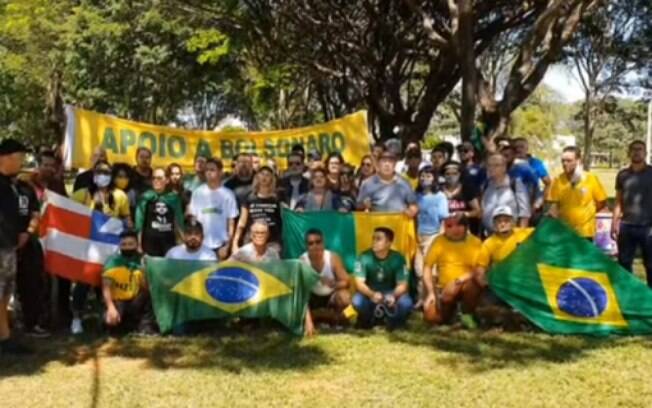 Parte do grupo 'Os 300 do Brasil'