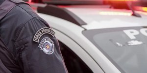 Advogado preso por violência doméstica ofende PMs em Itapira (SP)