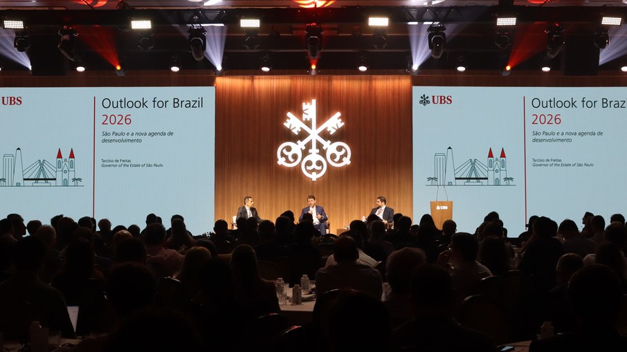 Tarcísio durante o evento