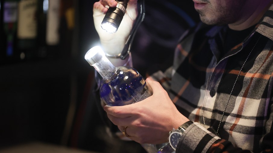 Agentes fiscalizaram festas e bares no sábado (04) Agentes fiscalizaram festas e bares no sábado (04)