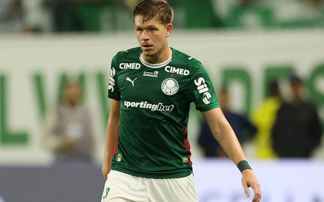 Palmeiras treinou nesta sexta-feira (18) de olho no duelo com o Grêmio