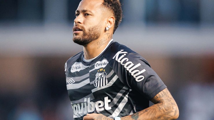 Santos cobra dívida milionária de patrocinador ligado a Neymar