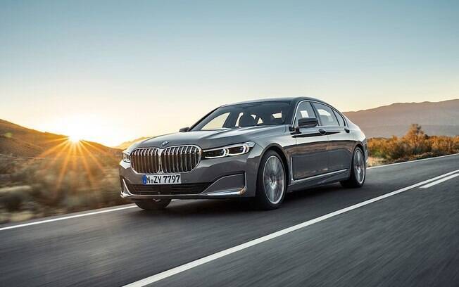 BMW Série 7: a grade desproporcional chamou atenção durante seu lançamento
