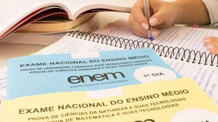 Provas são divididas em quatro áreas do conhecimento Provas são divididas em quatro áreas do conhecimento