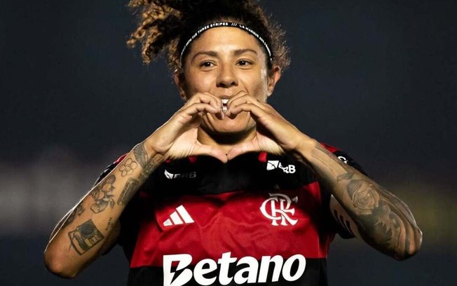 Flamengo fecha parceria com prefeitura de Maricá