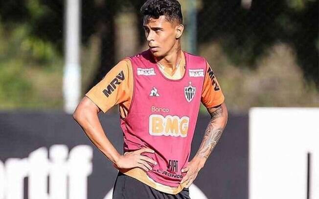 Vitor Mendes, zagueiro do Atlético-MG, tem contratação pretendida pelo Bahia