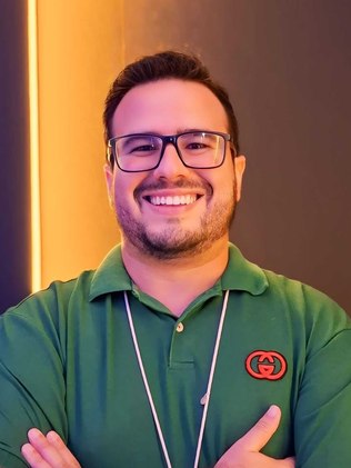 vinicius ribeiro vaticanista
