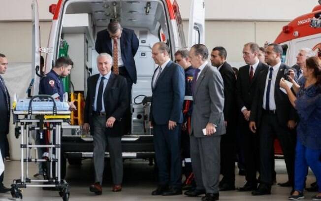 O presidente Michel Temer participa da cerimônia de entrega de novas ambulâncias do Samu