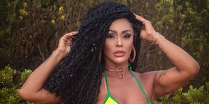 Rosiane Pinheiro renova bronzeado e faz cliques de biquíni; veja