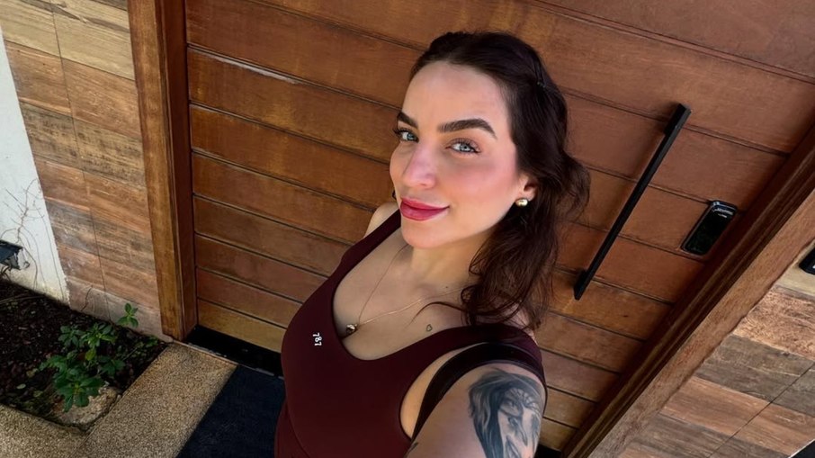 Bruna Unzueta apresentava o Bruna Unzueta apresentava o