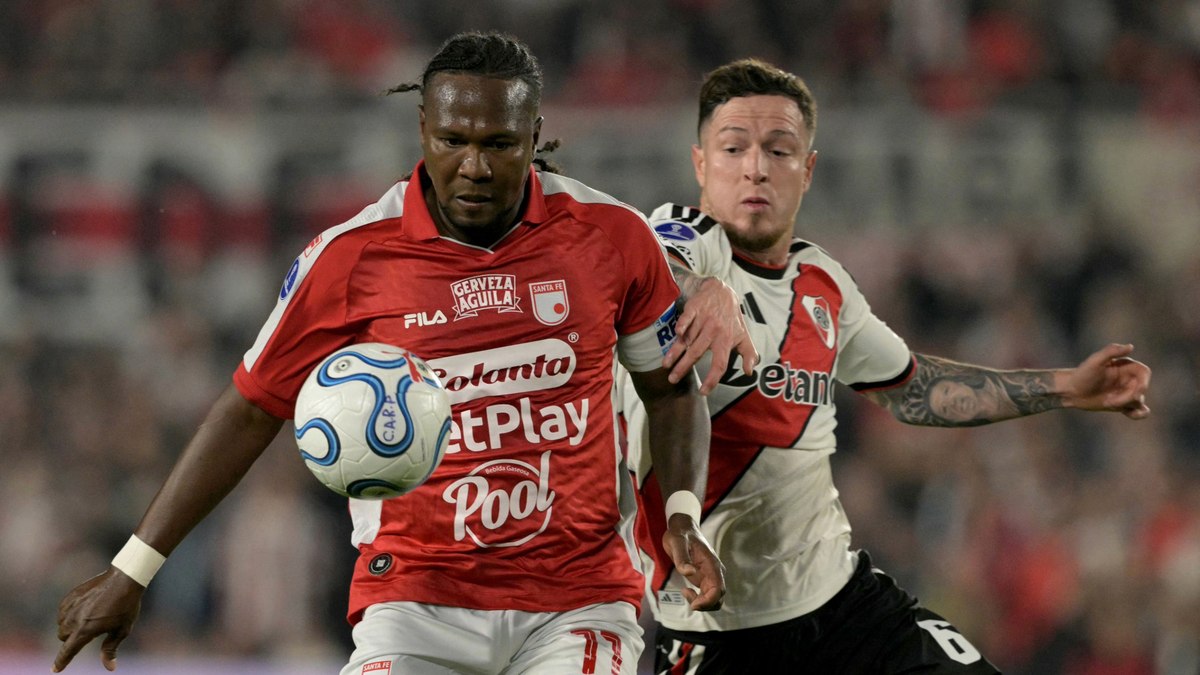 Torcedor do River Plate morre durante jogo na Sul-Americana