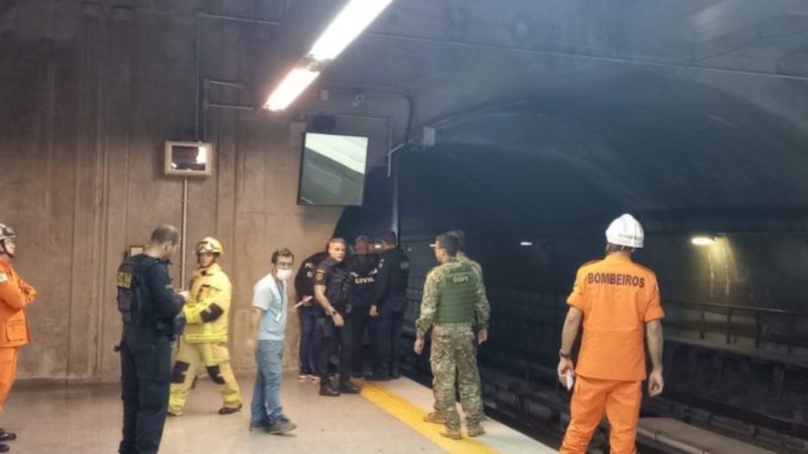 Bombeiros foram até o metrô de Brasília para averiguar possível bomba