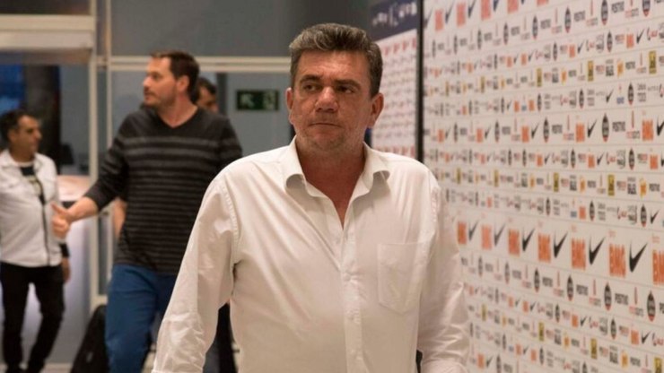 Em%20meio%20a%20investiga%C3%A7%C3%B5es%2C%20Andr%C3%A9s%20pode%20ser%20expulso%20do%20Corinthians