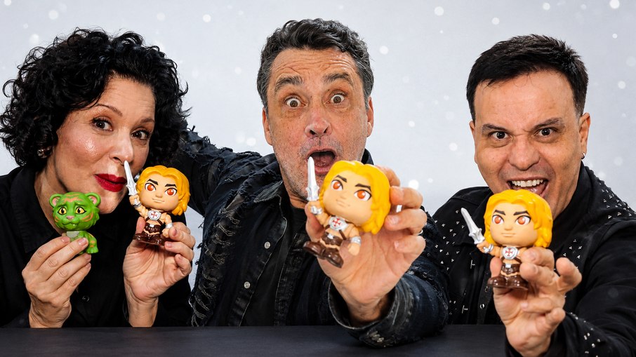 Reencontro de Patricia Marx, Luciano Nassyn e Juninho Bill marca a campanha do Giraffas que aposta na memória afetiva para promover a coleção GiraSurpresas Reencontro de Patricia Marx, Luciano Nassyn e Juninho Bill marca a campanha do Giraffas que aposta na memória afetiva para promover a coleção GiraSurpresas