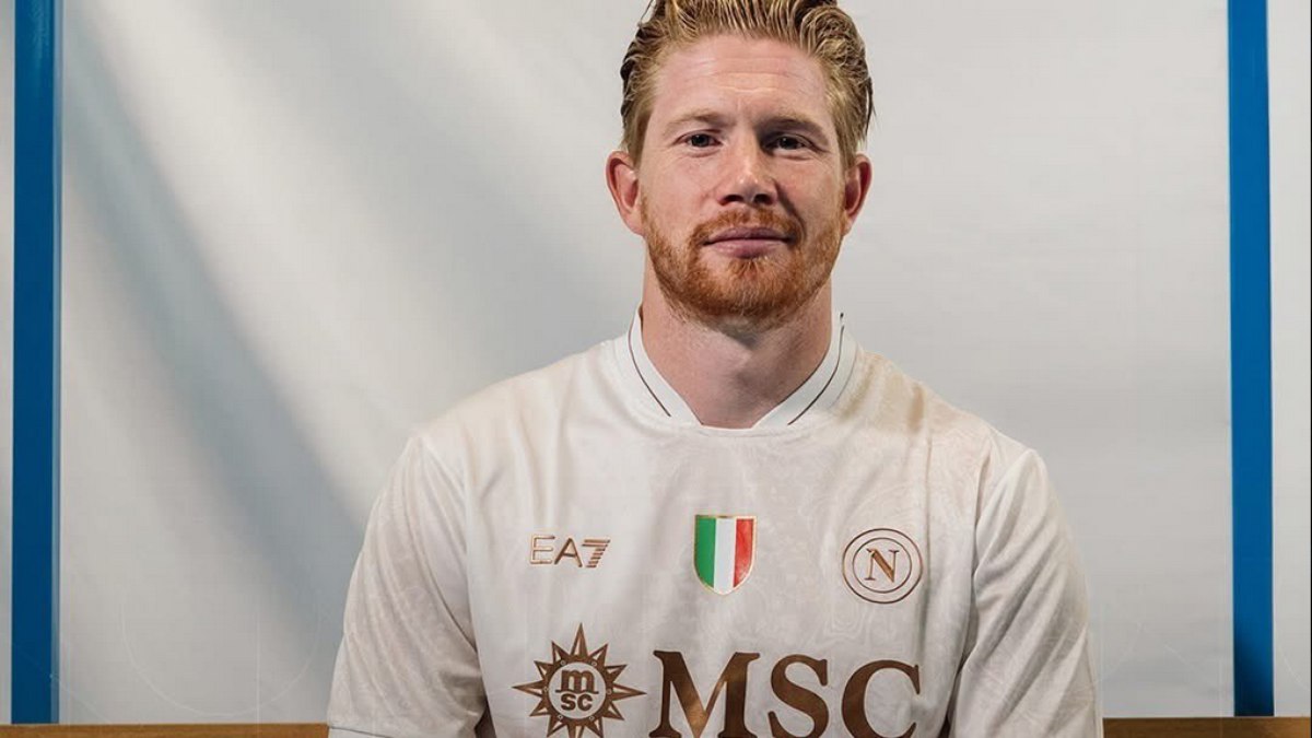 De Bruyne agora é referência técnica do Napoli