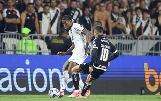 Em clássico agitado, Vasco e Botafogo empatam em São Januário