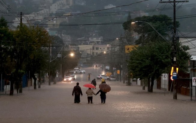 Chuva excessiva causa enchente em quatro estados - Foto