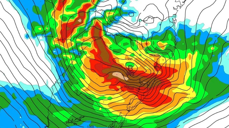 Modelos meteorológicos indicam a formação do fenômeno Modelos meteorológicos indicam a formação do fenômeno