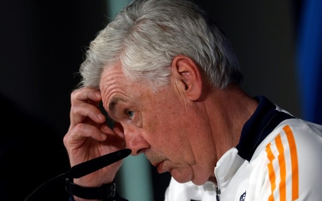 Carlo Ancelotti dá coletiva imprensa antes da volta das quartas-de-final da Liga dos Campeões contra o Arsenal em 15 de abril de 2025 Carlo Ancelotti dá coletiva imprensa antes da volta das quartas-de-final da Liga dos Campeões contra o Arsenal em 15 de abril de 2025