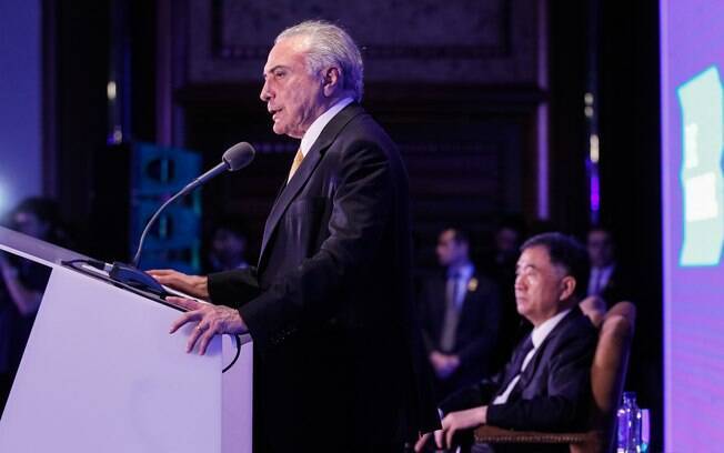 Durante seu discurso em cerimônia de abertura do Fórum Empresarial do Brics Michel Temer defendeu as reformas em andamento no Brasil e falou em aprimorar ambiente de negócios