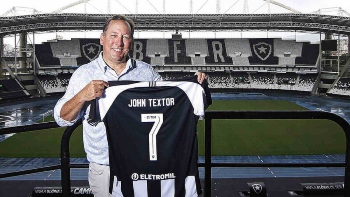 John Textor chega ao Brasil para assinar contrato definitivo da SAF e assistirá Botafogo x Flamengo
