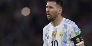 Messi bate recorde de Klose e é o maior goleador em Copas