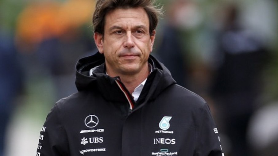 Toto Wolff é diretor da equipe Mercedes