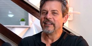 Luigi Baricelli surpreende com harmonização facial