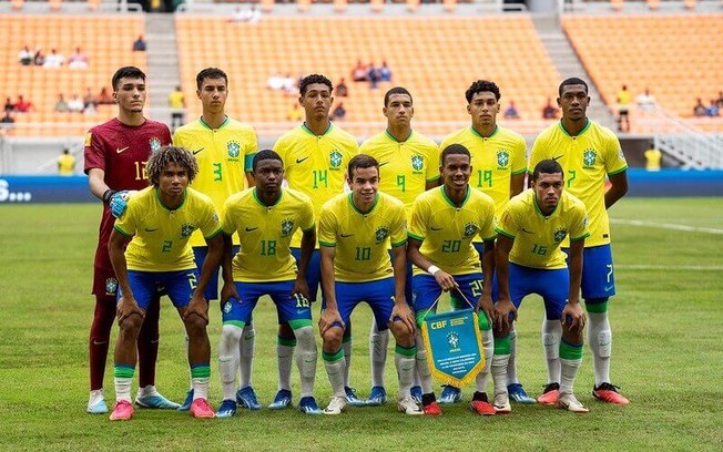 Seleção ocupa a segunda colocação do Grupo C