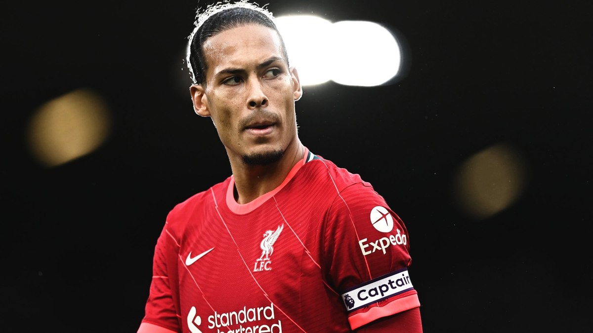 Van Dijk é um dos principais nomes dos Reds