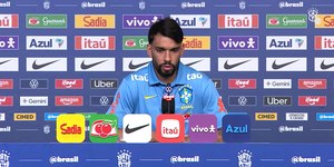 "Nenhuma importa", diz Paquetá sobre comparações com seleções