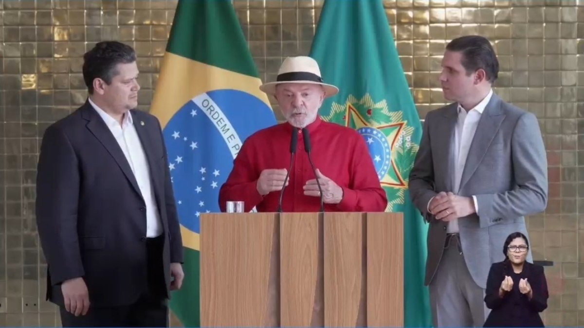 PEC 6x1, blusinhas e terras raras: Lula fecha acordo para
votação - QTU Questões do Universo