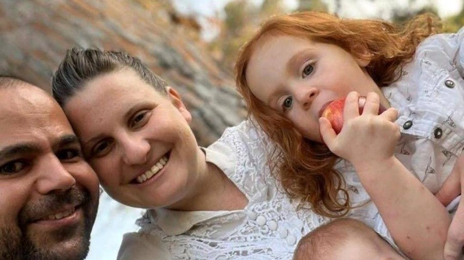 A família Bibas: apenas Yarden (o pai) retornou com vida de Gaza A família Bibas: apenas Yarden (o pai) retornou com vida de Gaza