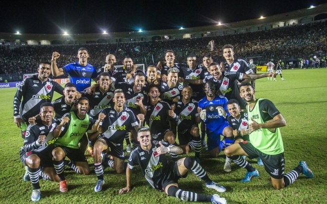 Com nove jogos de invencibilidade na Série B, Vasco mira recorde histórico da competição
