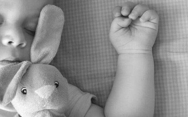 Qualidade do sono: choro do bebê nem sempre é fome