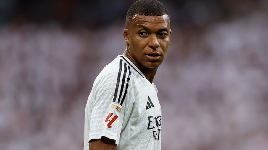 Mbappé se recupera de uma lesão no bíceps femoral da perna esquerda